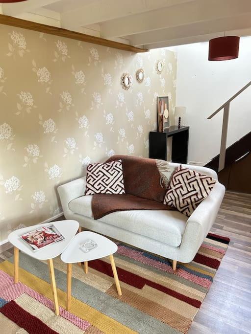 Gite - Saint-Ellier-Du-Maine Екстериор снимка